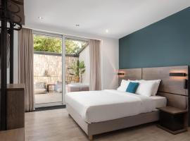 Sette Suites & Rooms - Adults Only, hotel with hot tubs in Xylokastron