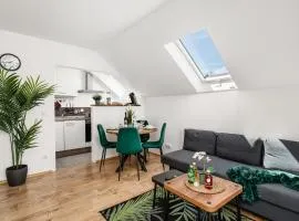 MOLA Apartments-Moderne Ferienwohnung im Herdecker Zentrum für 3 Personen-mit Balkon-Grill-Gratis Parkplatz-WLAN
