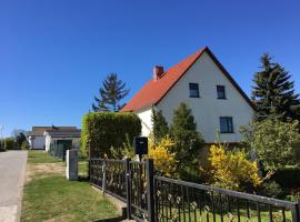 Ferienwohnung Sibirian Husky, hotel v destinaci Thiessow