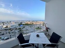 Central 2BR, Sea and Medina Views