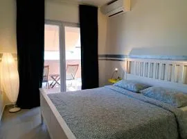 Sunny&Charming Apartment w2 Bikes & Parking