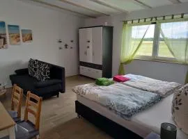 Nette Wohnung In Großsteinberg Mit Grill Und Terrasse