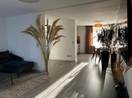 3 room apartment in Kelsterbach Frankfurt, hotel in Kelsterbach