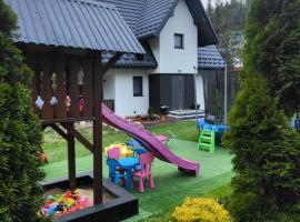 Domek Sołtysówka z Balią, holiday park in Gliczarów Górny