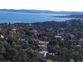 Appartement vacances LES ISSAMBRES La corniche