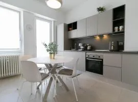 Mountain View Apartment Lecco Centro