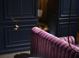 Kobilyanska Street Luxury Suites