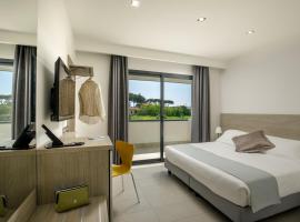 Simon Hotel Aprilia, hotel ad Aprilia