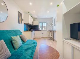 Suite Peace & Love - Appartement central, hotel in Argenteuil