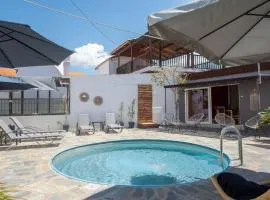 Three Waves Maisonettes Manoussos