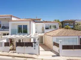 Casa Vacanze Zeffiro vista mare con giardino