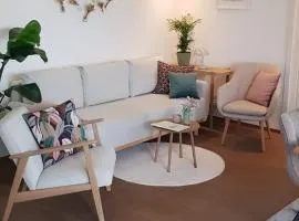 Familienfreundliche und moderne Wohnung mit Balkon
