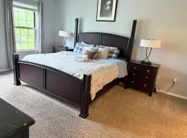Private Cul-de-Sac Oasis 4BR