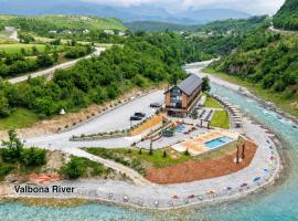 Valbona River Hotel, hotel v destinaci Jah Salih