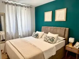 Cozy apartment on top location with private parking