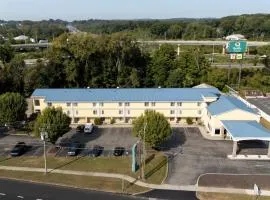 Quality Inn & Suites Danbury near University