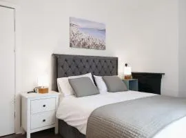 2 Bedroom house 12 Rutland