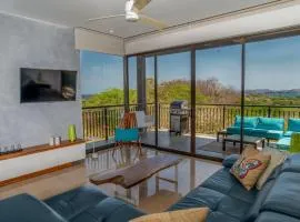 Roble Sabana 305 Luxury Condo - Reserva Conchal