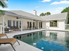 Private Pool Fire Pit, Stylish Escape Near Dt