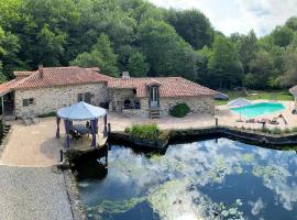 Moulin de Longuecoste, 11 couchages, Nature, Rivière, Piscine et Pool House, hotel a Montet-et-Bouxal