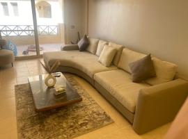 شالية في الساحل ستيلا مارينا, hotel v destinaci Dawwār Abū Maḩrūs