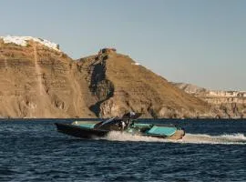 Santorini Private Tour - Sunny Zeus