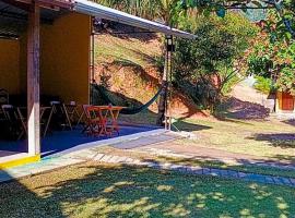 Pousada Casa da montanha, hotel di Sana