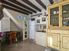Casa Yellow Corner Burano