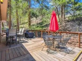 Serenity Pines Hideaway w HotTub