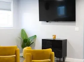 Urban Contemporary Apartment