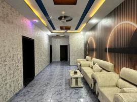 Shelton Royal Hotel, hotel v destinaci Multan