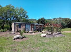 Bungalow de charme pr&egrave;s de Santa Giulia, шале в Порто-Веккьо