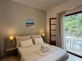 Theros Apartments, hotel v destinaci Mola Kalyva