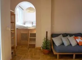Sunlit Urban Loft I Madina Apt I 2min to EGY museum