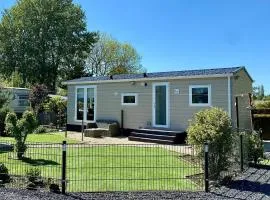 Chalet in Tzummarum near Frisian Countryside