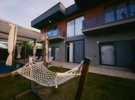 Andalus Villas Lake View