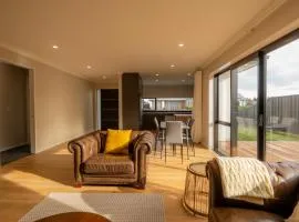 Serenity Hideaway, House A