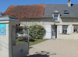 Gîte cosy en tuffeau, rénové, au cœur de la Touraine, proche châteaux, cour privative, vélos, non-fumeur - FR-1-381-209