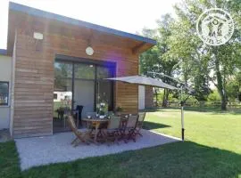Chalets au bord de l'étang avec terrasse privative, parfaits pour la pêche et détente en nature - FR-1-496-88