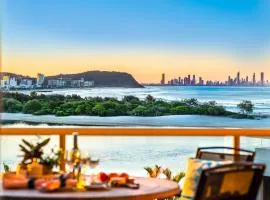 Luxury Gold Coast Apartment with Rooftop Terrace