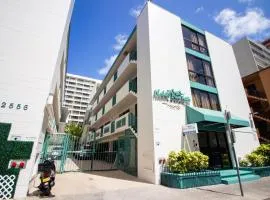 Waikiki Beachside Hostel