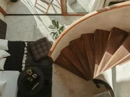 The Iggy Hotel Seseh Loft 5