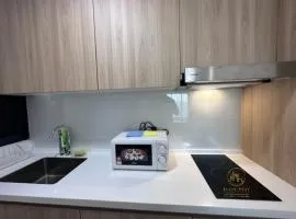 Maya Bay Residence Banting Icon Stay