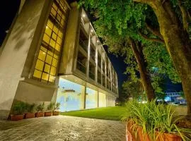 Vantage Point Hotels & Resorts