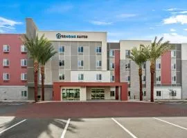 Everhome Suites Chandler Phoenix Fashion Center
