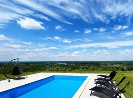 Eagle's View Villa, hotel v destinaci Batina