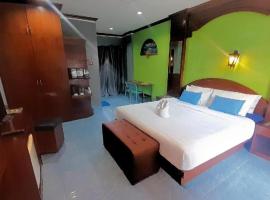 The Guest House - Apartment, ξενοδοχείο στην Παραλία της Πατόνγκ