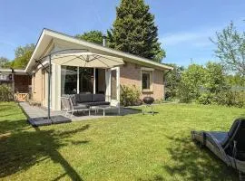 Cozy Home In Putten With Wifi