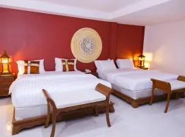 Elite Home stays by UPAR, Silom