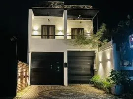 Urban Palm Villa